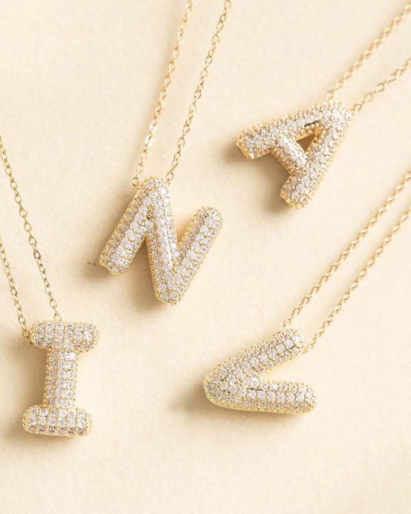 Collar Bubble Letter Gold