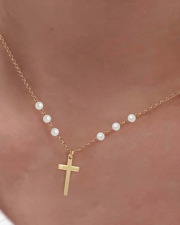 Collar Cruz Seis Perlas Oro